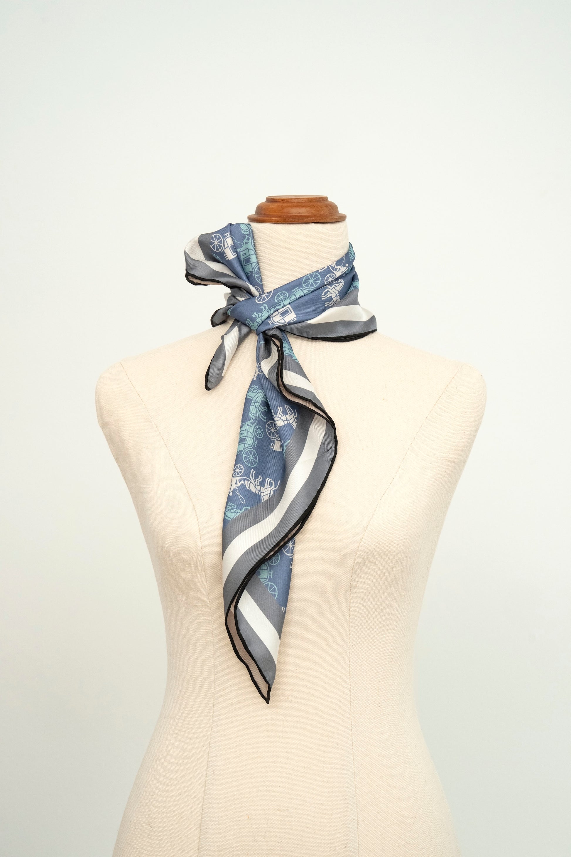 KAIYI 65x65CM 100% Twill Silk Double-sided Scarf for Woman Fashion and Gift (T65-10)
