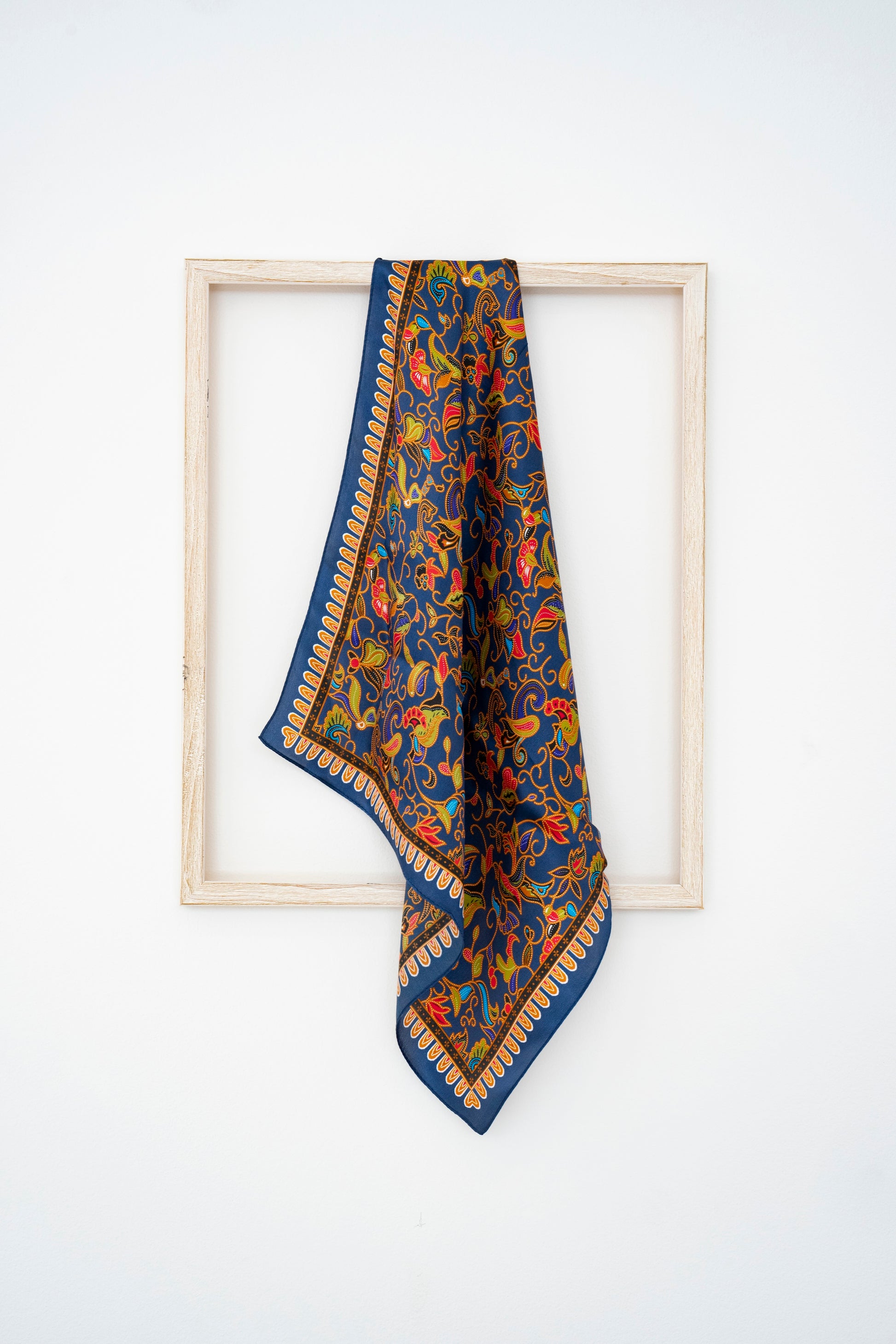 KAIYI 53x53CM 100% Pure Silk Scarf for Women Fashion and Gift (Luxurious07)