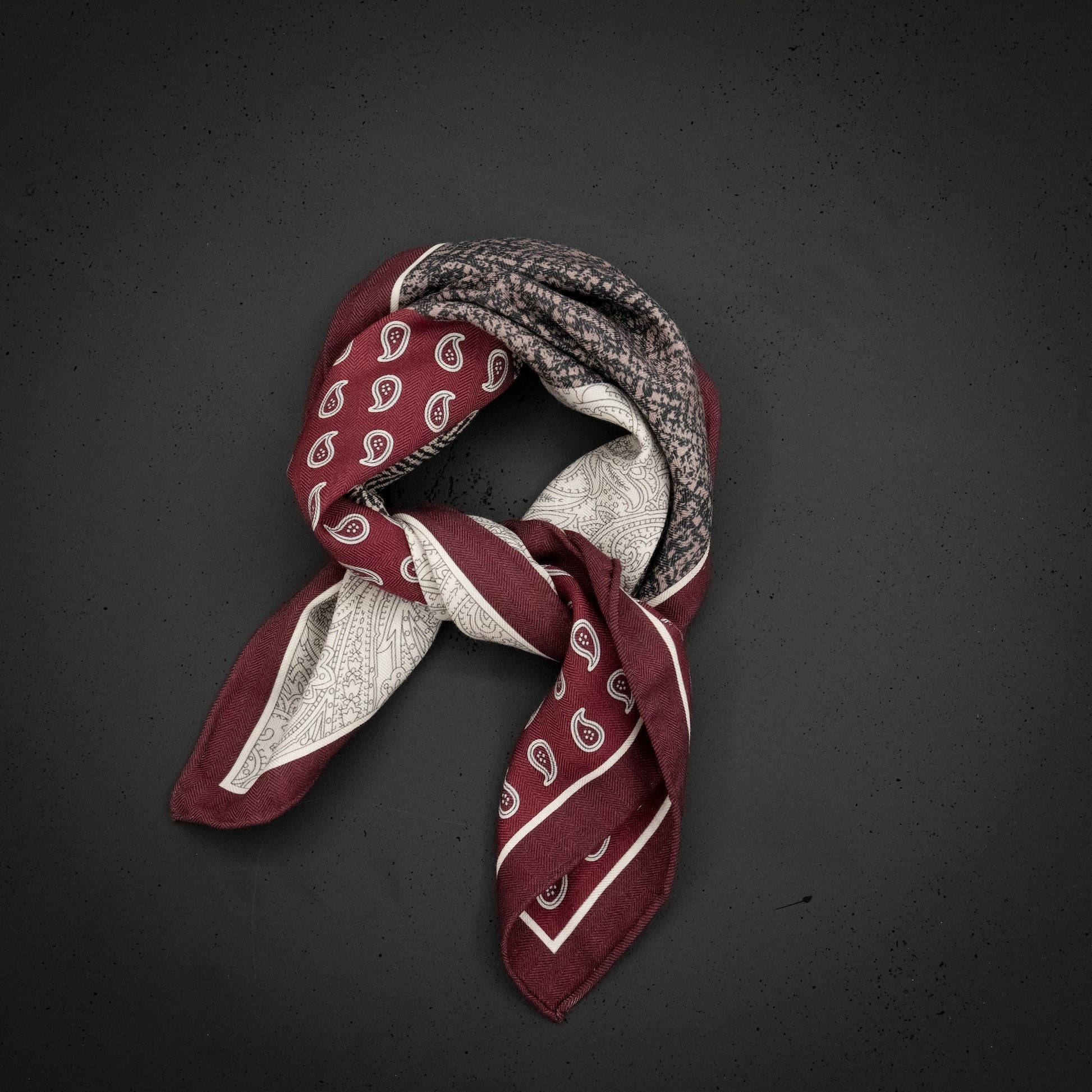 KAIYI 70x70CM Silk-Wool Scarf in Abstract Print for Women Fashion and Gift (SW65-07)